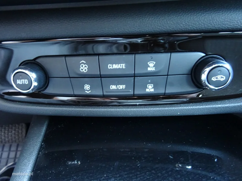 Opel Insignia Grand Sport 14