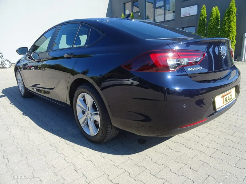 Opel Insignia Grand Sport 6