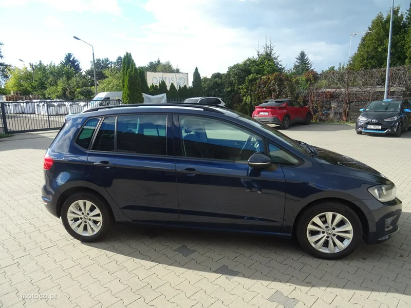 Volkswagen Golf Sportsvan VII 16