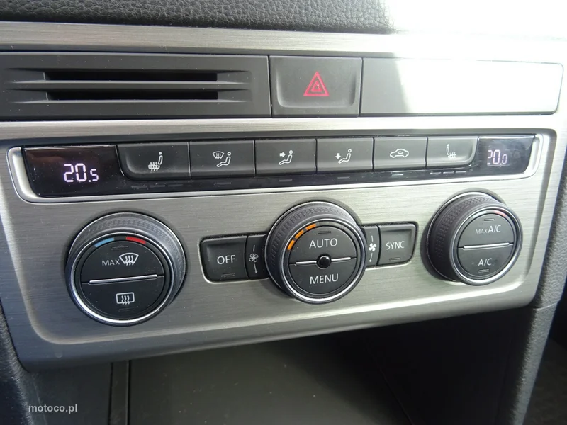 Volkswagen Golf Sportsvan VII 8