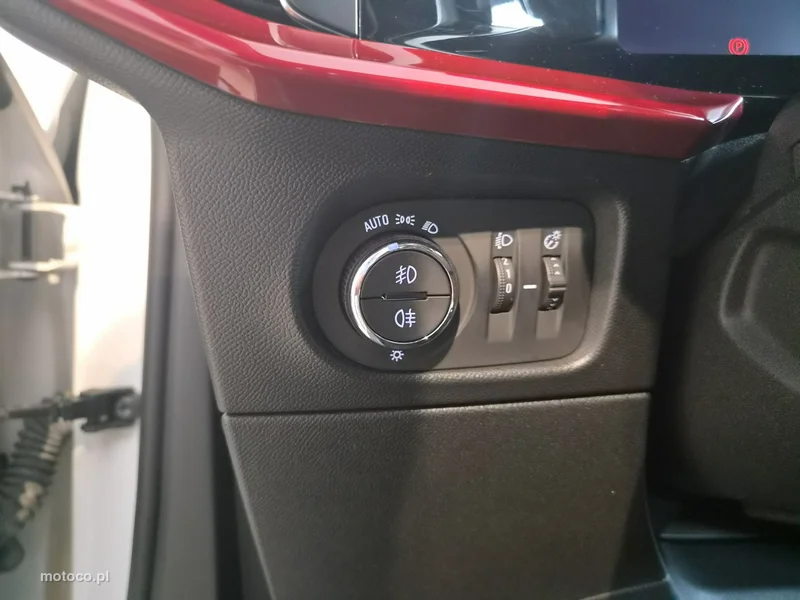 Opel Mokka B 11