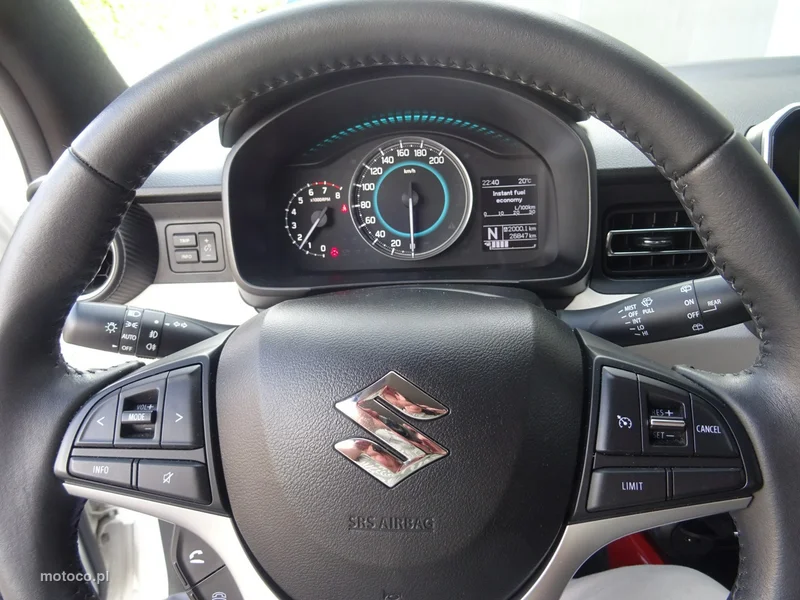 Suzuki Ignis 12
