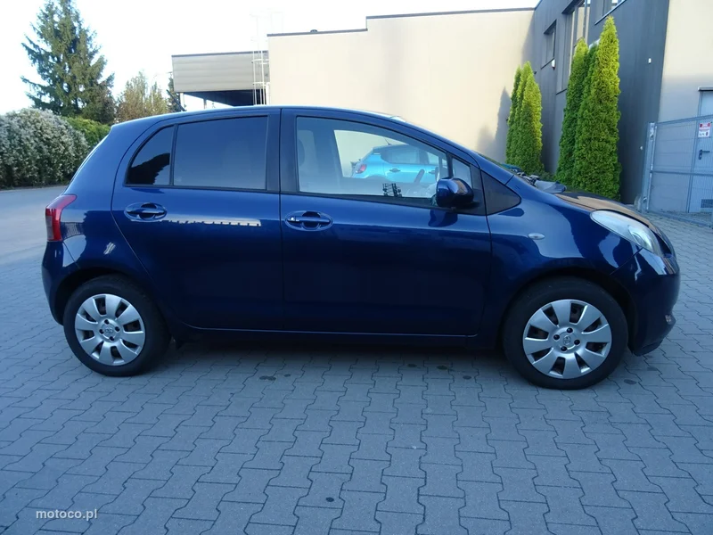 Toyota Yaris XP90 7