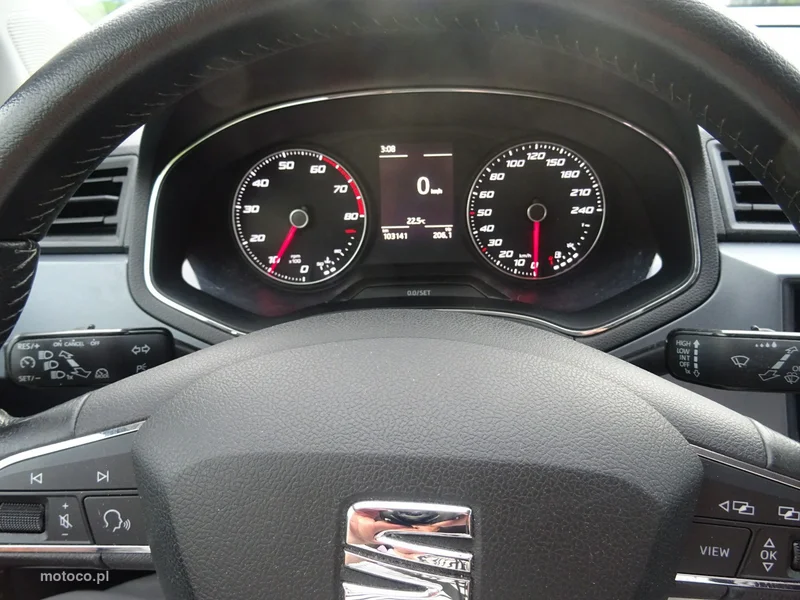 Seat Arona 17