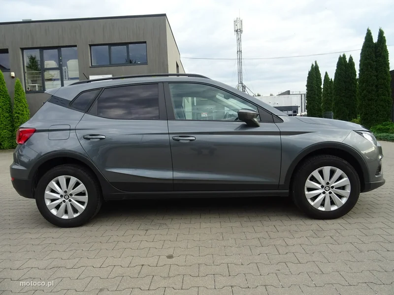 Seat Arona 6