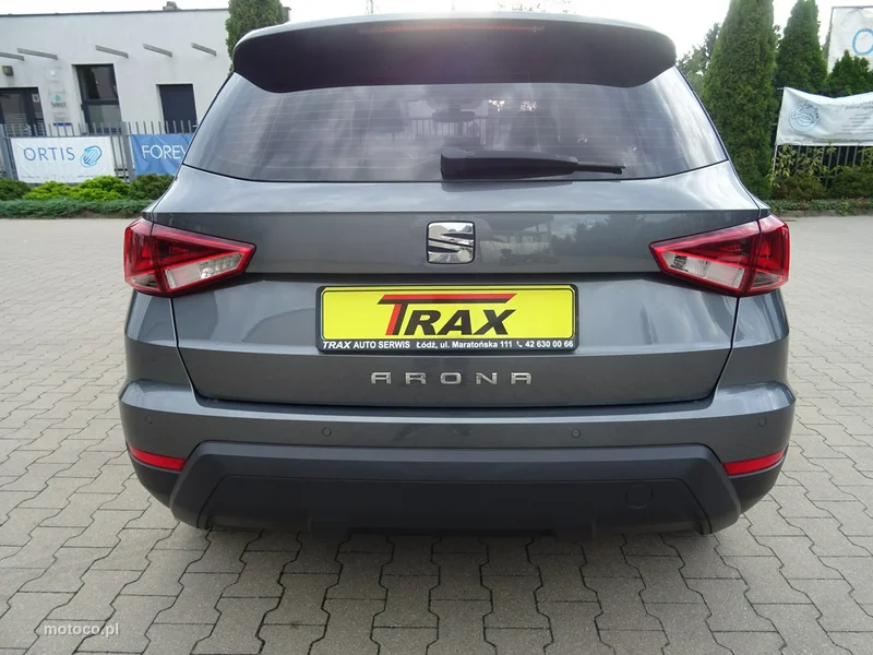Seat Arona 8