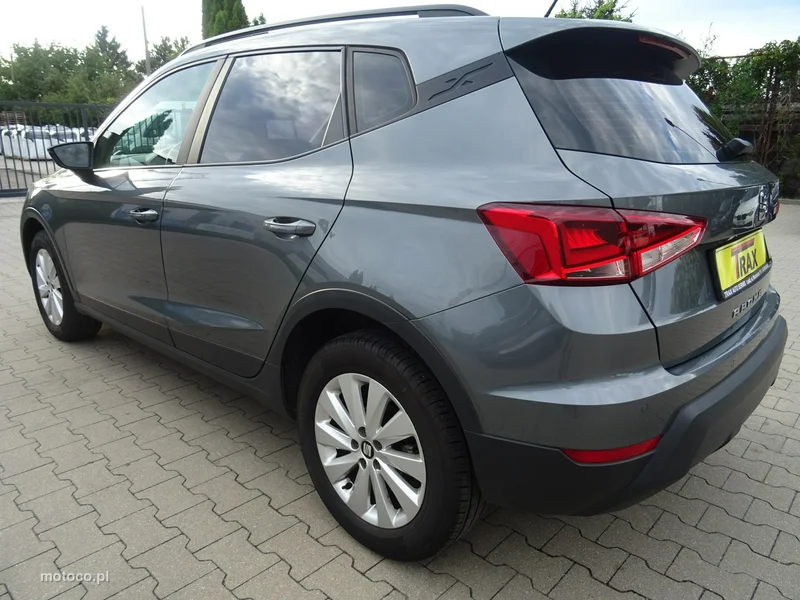 Seat Arona 9