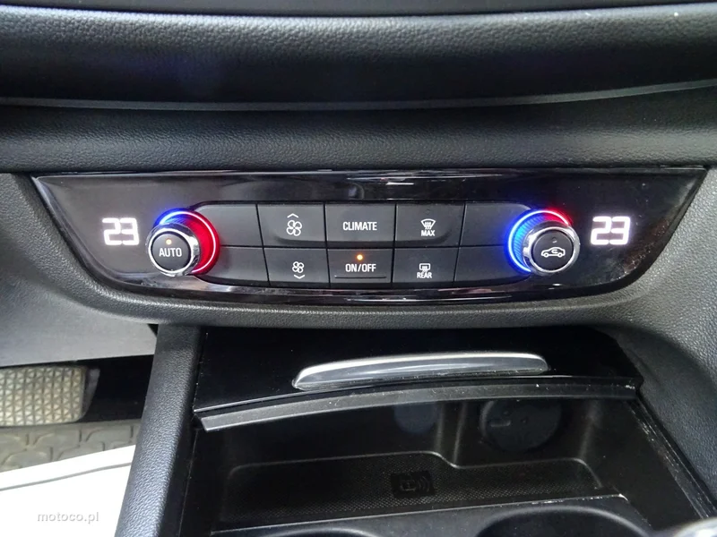 Opel Insignia Grand Sport 17