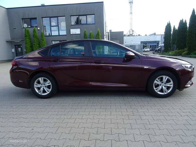 Opel Insignia Grand Sport 5