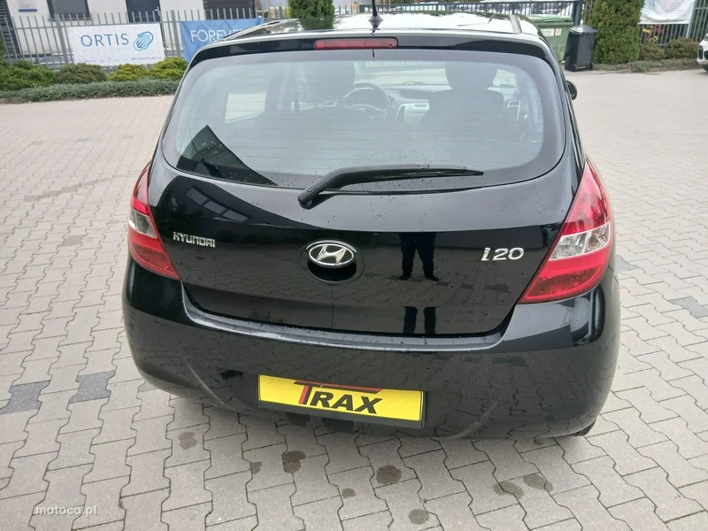 Hyundai i20 11