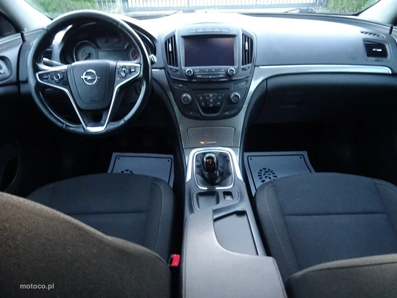 Opel Insignia A 11