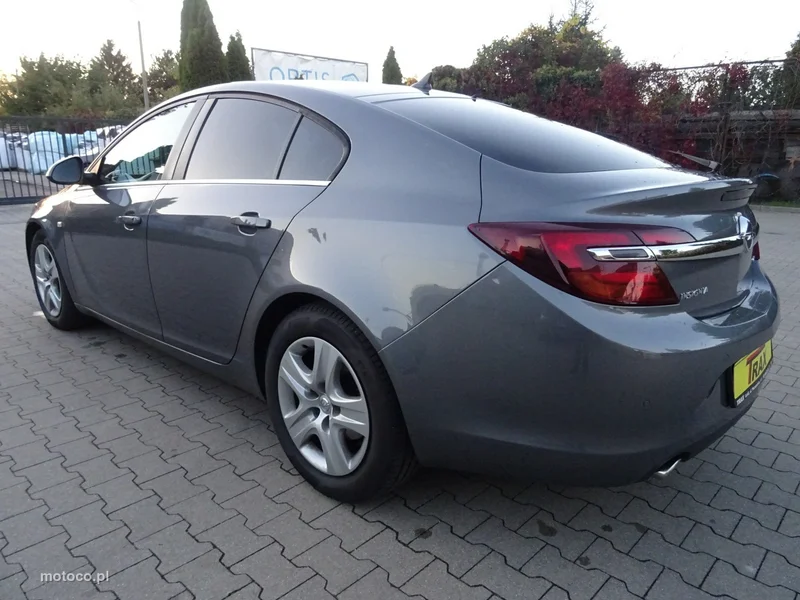 Opel Insignia A 7