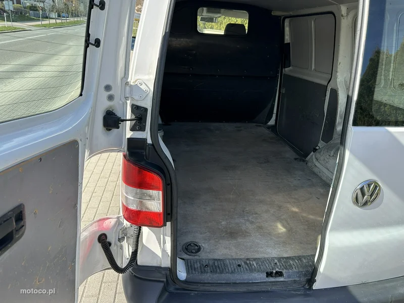 Volkswagen Transporter 12