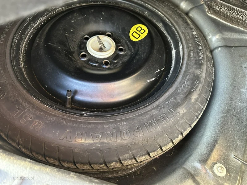 Ford C-Max I 18