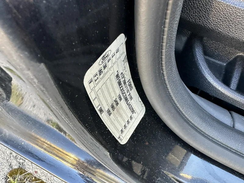Ford C-Max I 21