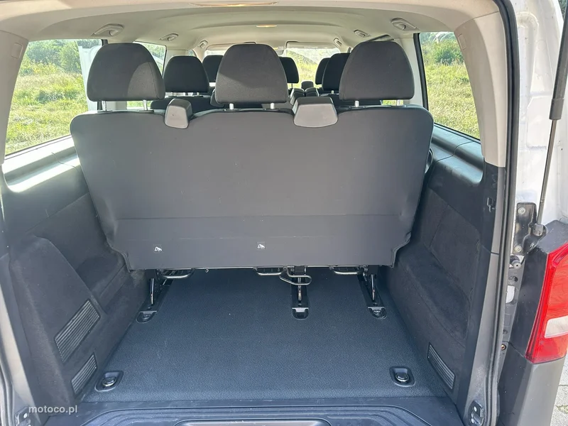 Mercedes-Benz Vito 9