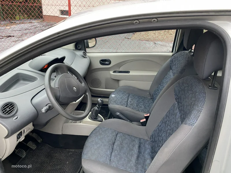 Renault Twingo II 6