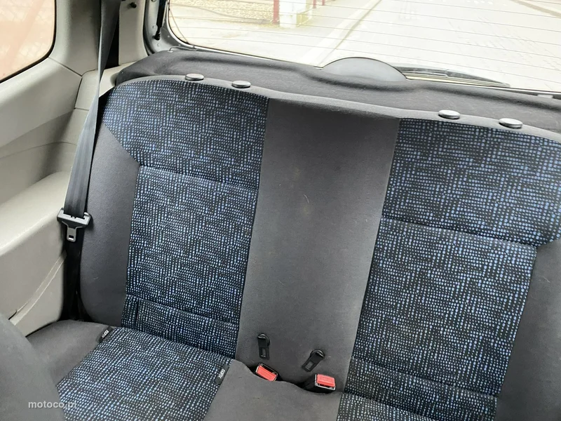 Renault Twingo II 8