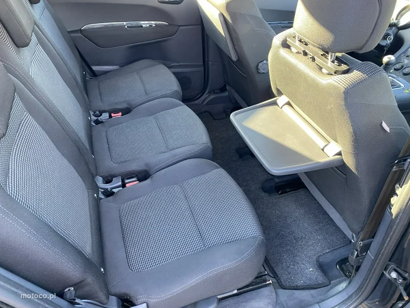 Peugeot 5008 18
