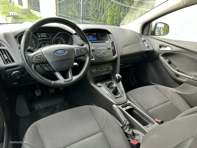 Ford Focus III 9