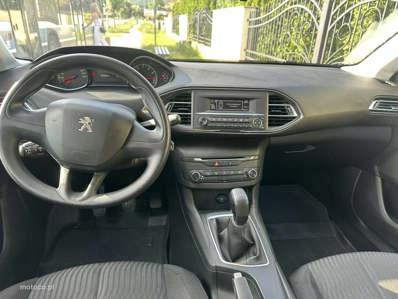 Peugeot 308 10