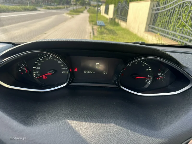 Peugeot 308 18