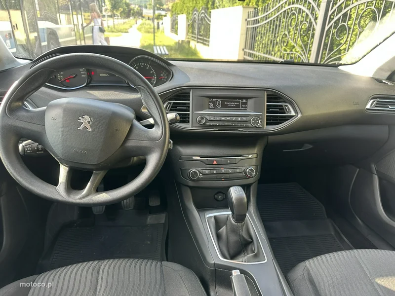 Peugeot 308 10