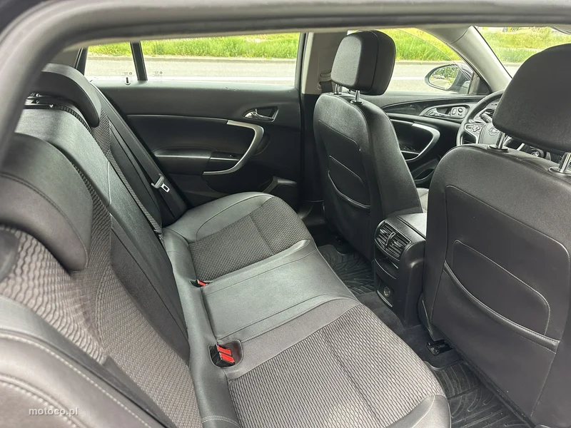 Opel Insignia A 16