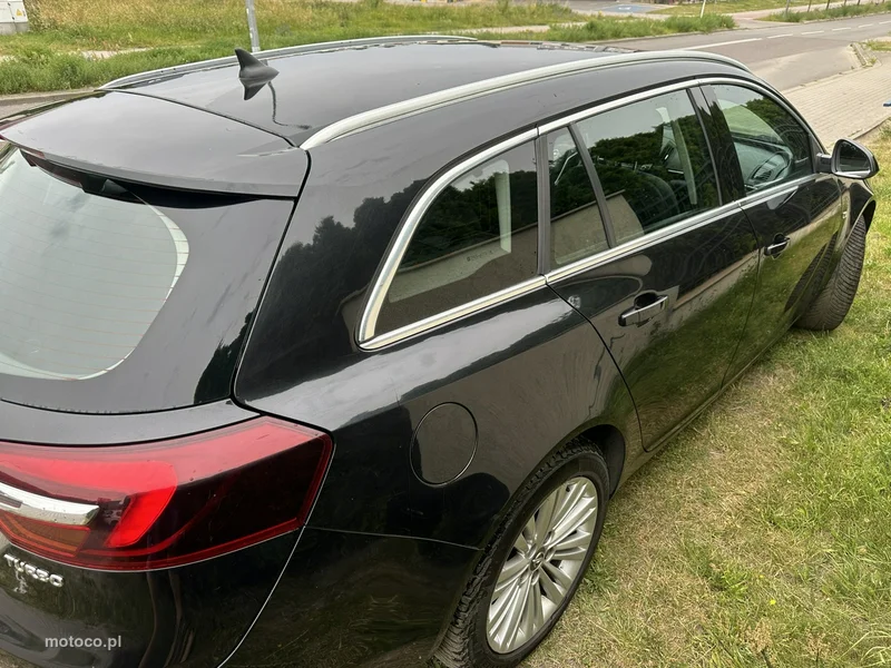 Opel Insignia A 8