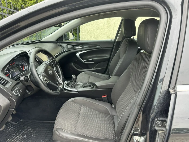 Opel Insignia A 9