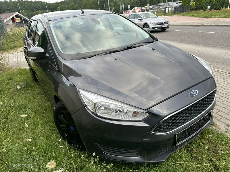 Ford Focus III 3