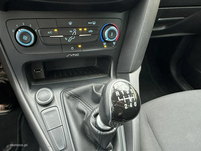 Ford Focus III 21