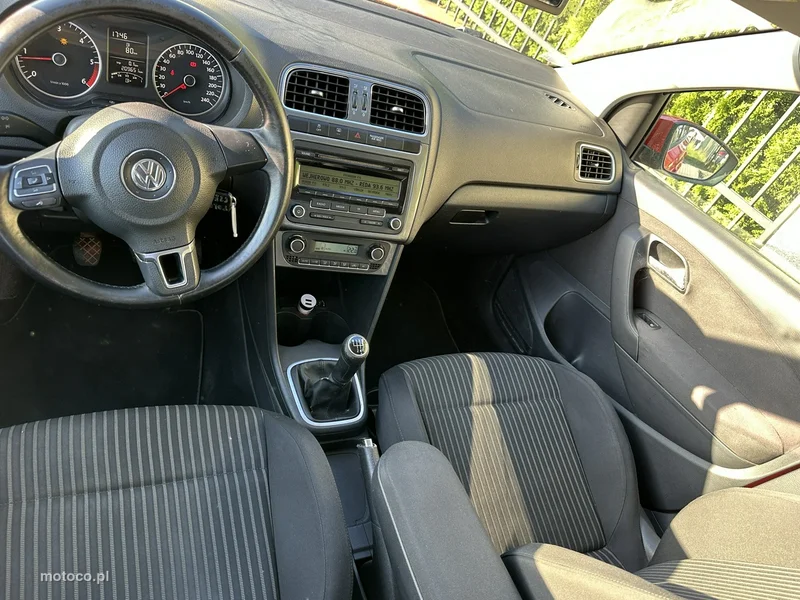 Volkswagen Polo V 6R 11