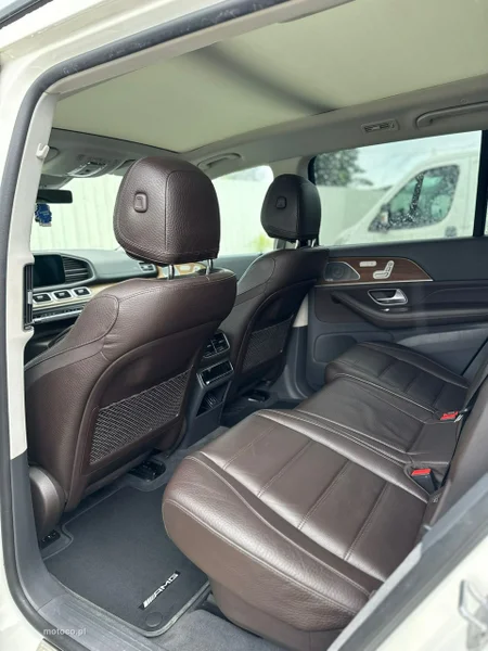 Mercedes-Benz GLS Klasa 11