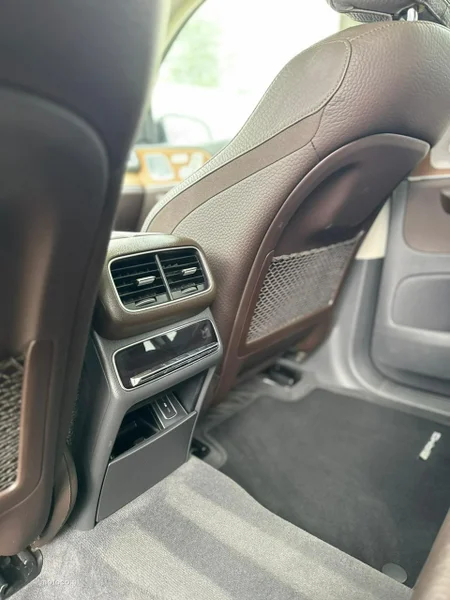 Mercedes-Benz GLS Klasa 18