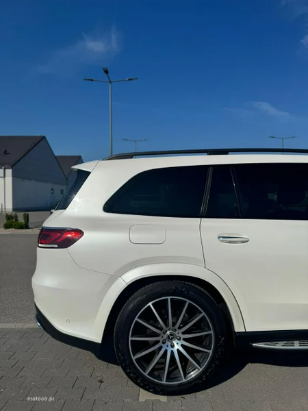 Mercedes-Benz GLS Klasa 33