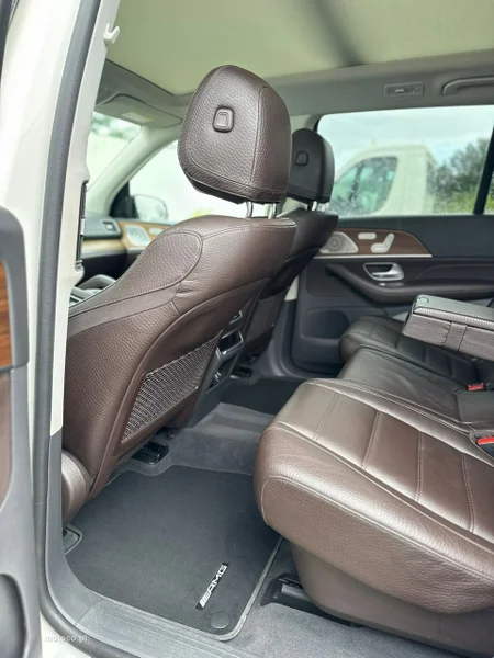 Mercedes-Benz GLS Klasa 36