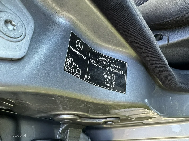 Mercedes-Benz Klasa C W204 C 180 25