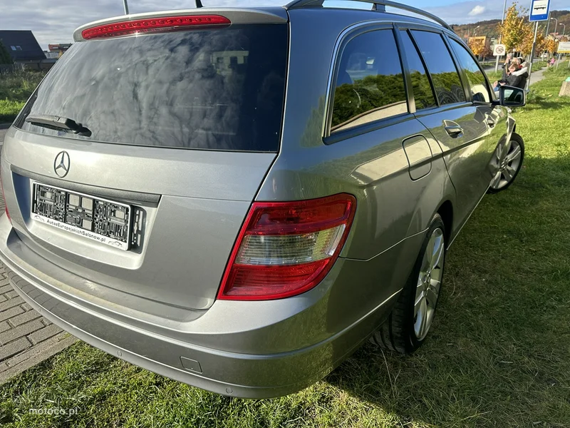 Mercedes-Benz Klasa C W204 C 180 5