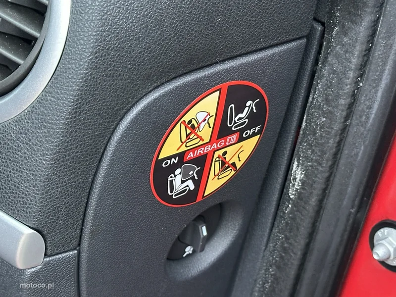Renault Clio III 15