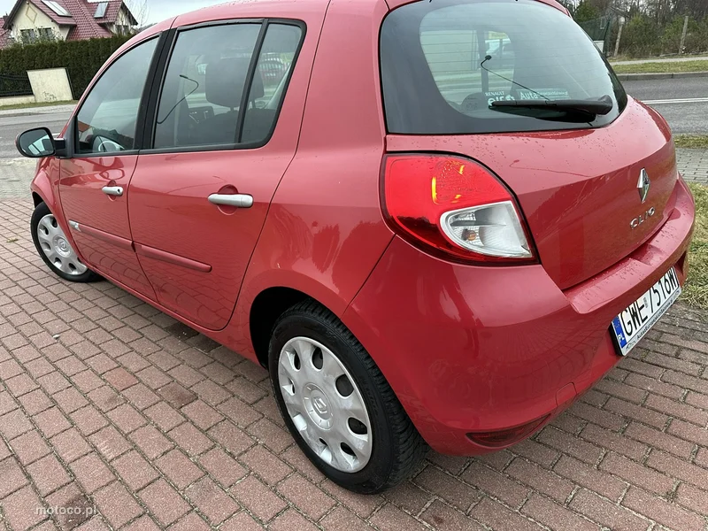 Renault Clio III 6