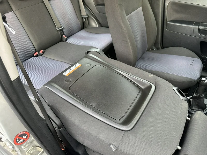 Ford Fusion 19