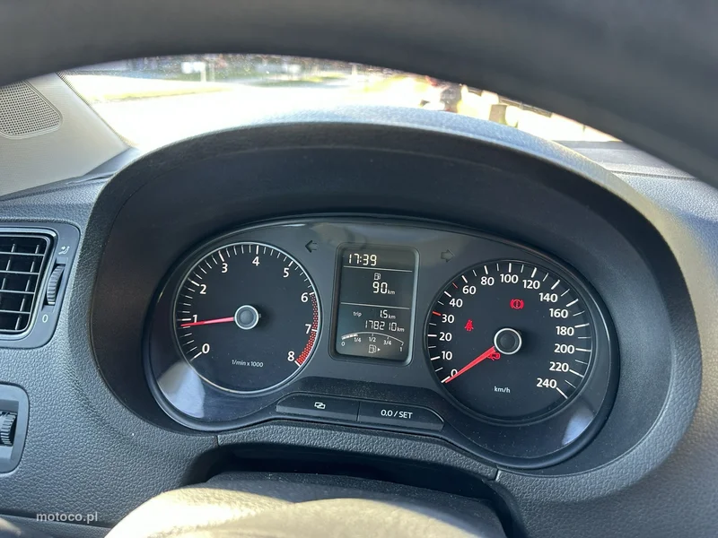 Volkswagen Polo V 6R 20