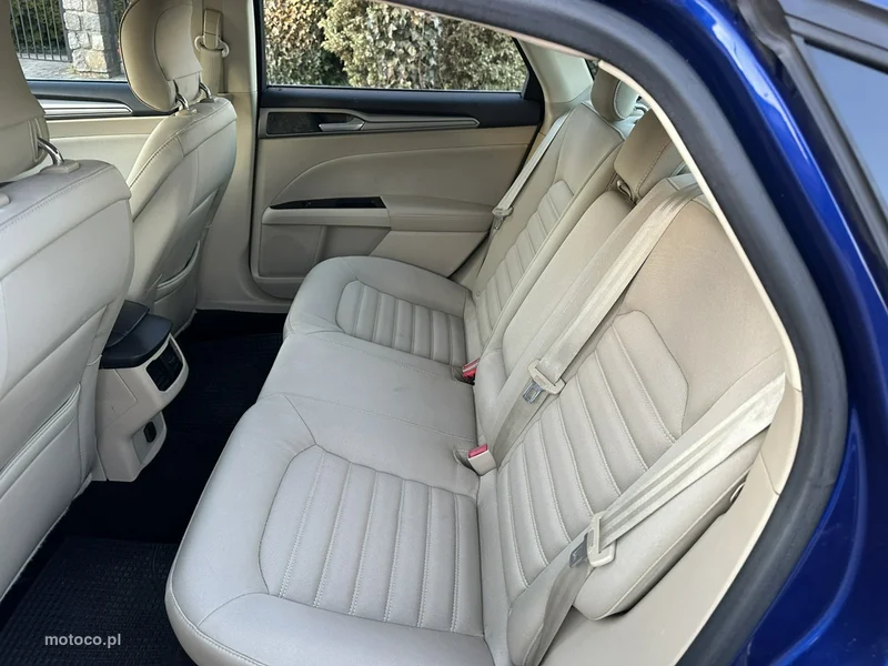 Ford Mondeo IV 10