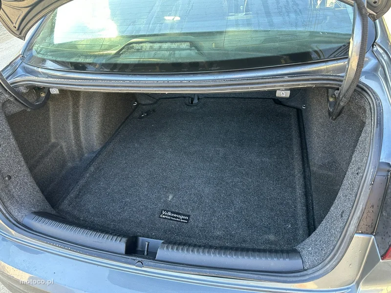 Volkswagen Jetta VI 13
