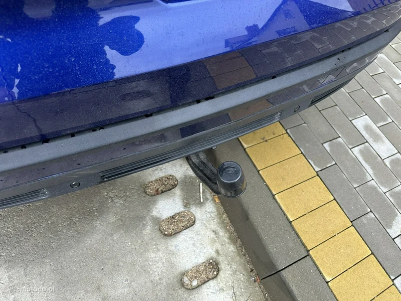 Ford S-Max II 17