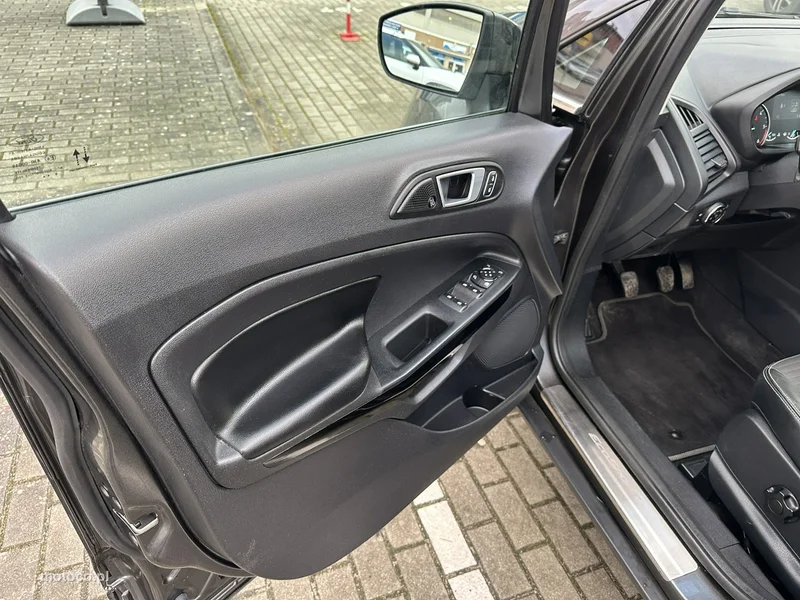 Ford EcoSport 8
