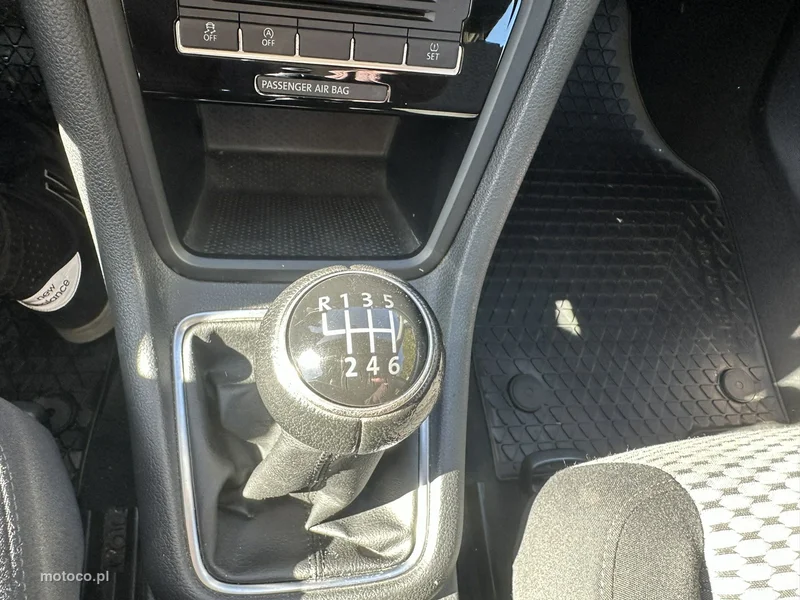 Volkswagen Sharan 7N 19