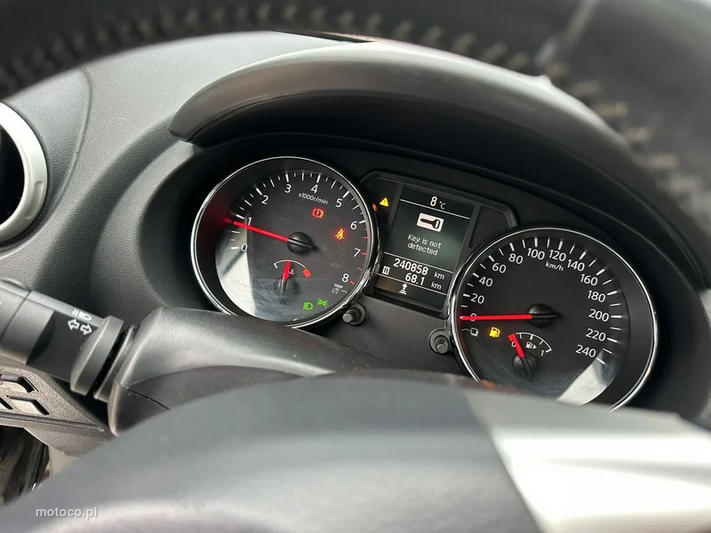 Nissan Qashqai+2 19