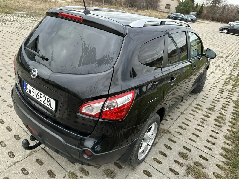 Nissan Qashqai+2 4